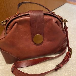 OLD TREND #frye#bedstu